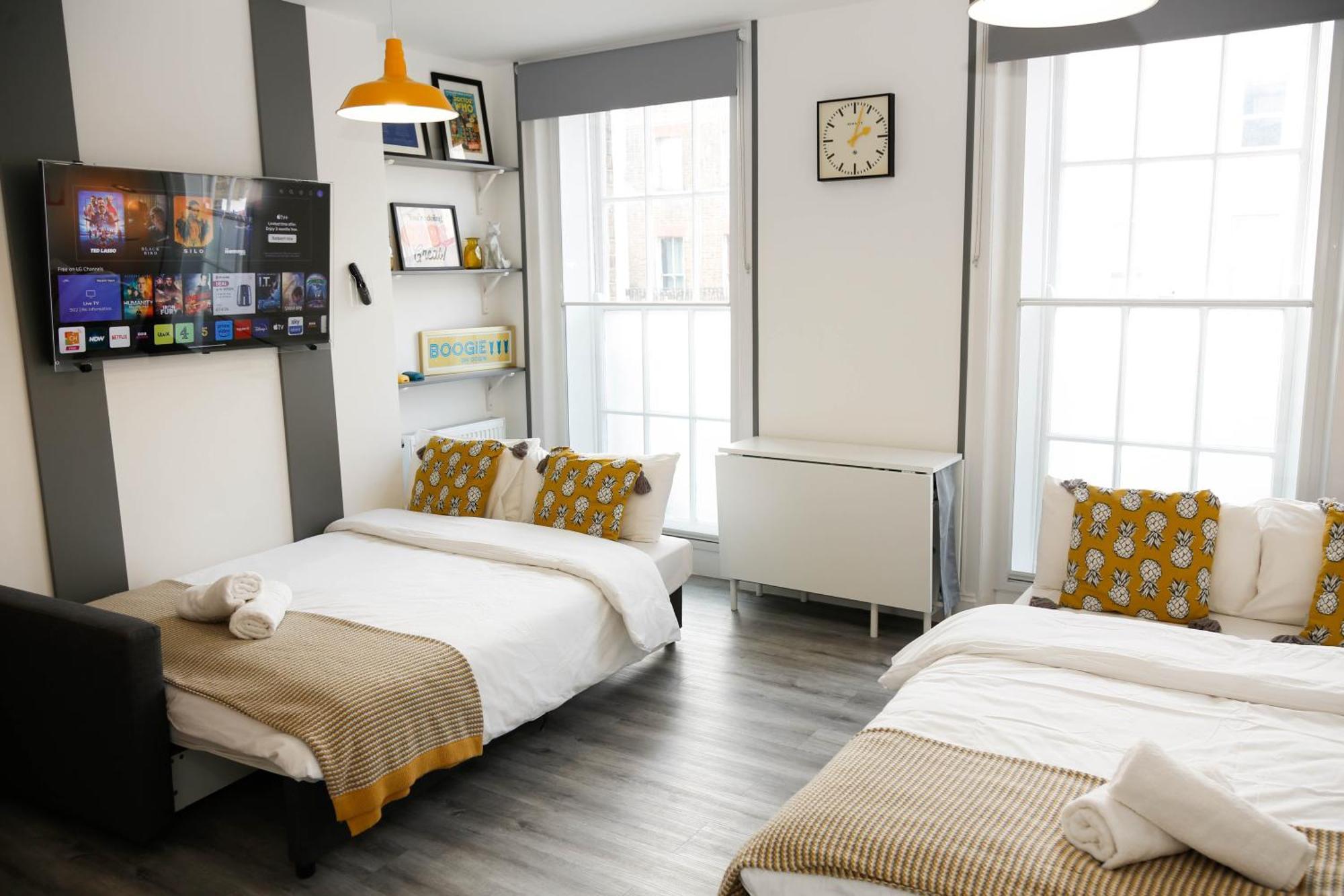 Luxury Rooms In Camden Town Near Shops, Cafes, Bars & Metro With Shared Bathrooms London Exterior photo