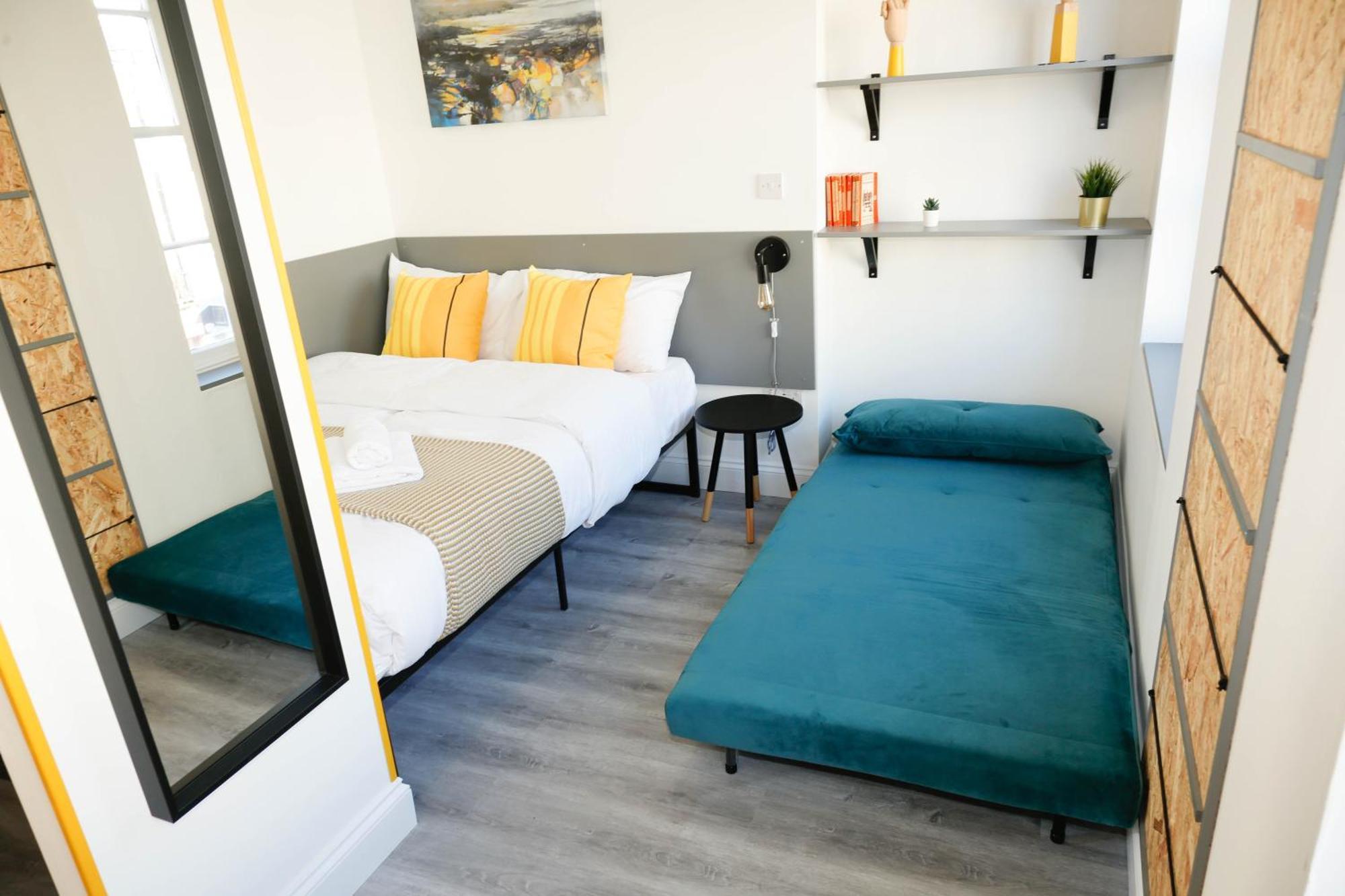 Luxury Rooms In Camden Town Near Shops, Cafes, Bars & Metro With Shared Bathrooms London Exterior photo
